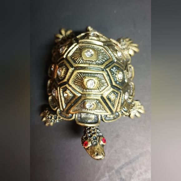Vintage Rhinestone and Enamel Turtle Trinket Box - Picture 2 of 6
